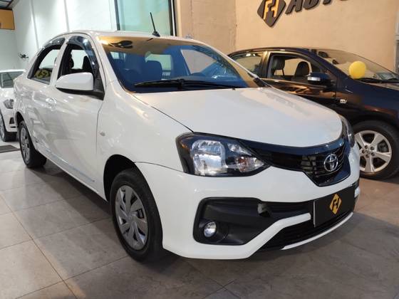 TOYOTA ETIOS 1.5 X SEDAN 16V FLEX 4P MANUAL